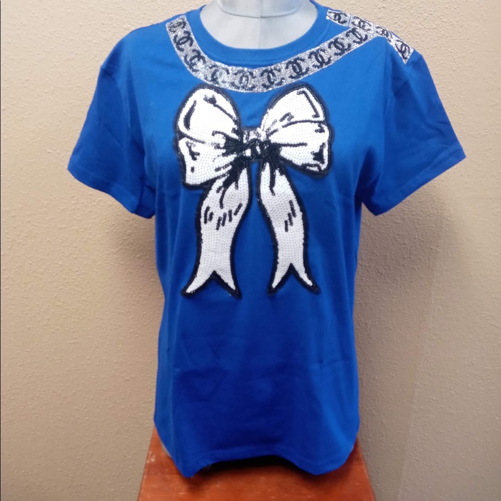 Tops - Picture 9 of 16